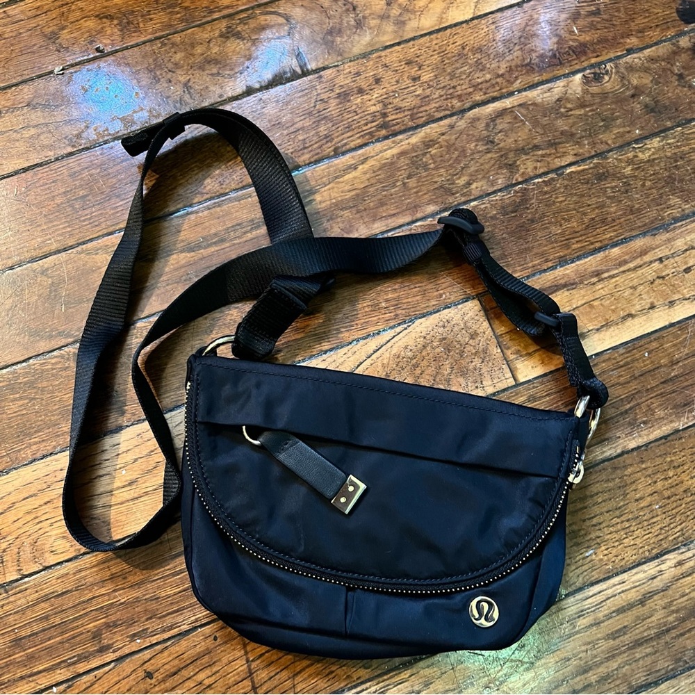 Lululemon All Night Festival Bag *Micro